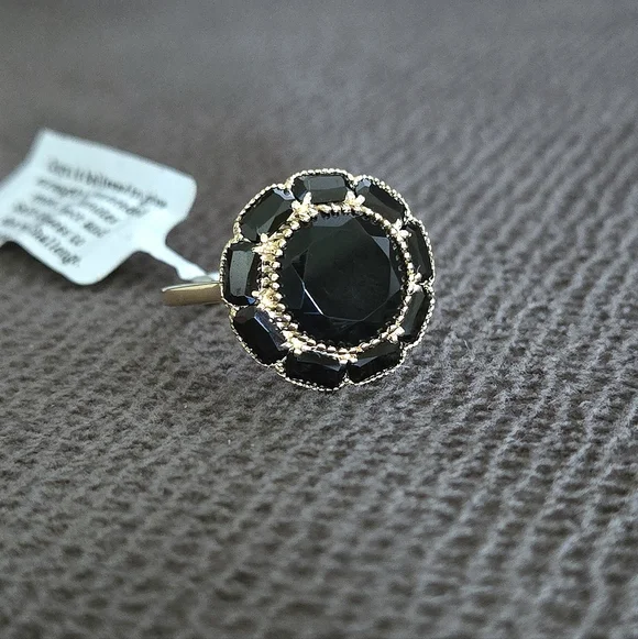 Shivam Black🖤 Onyx Flower🏵 Ring💍 - Picture 2 of 16